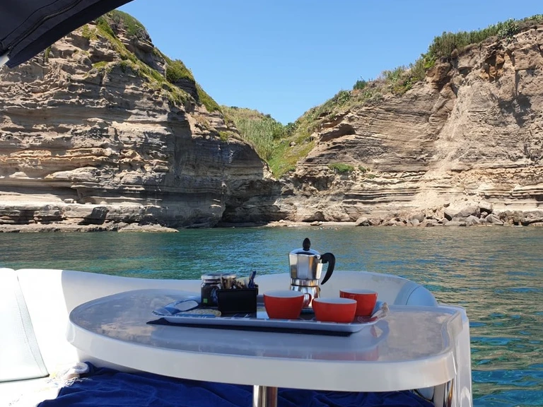 Location à Santa Marinella - Gobbi Gobbi 265 SC sur SamBoat