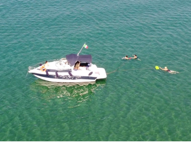 Location à Santa Marinella - Sea Ray Sea Ray 240 sur SamBoat