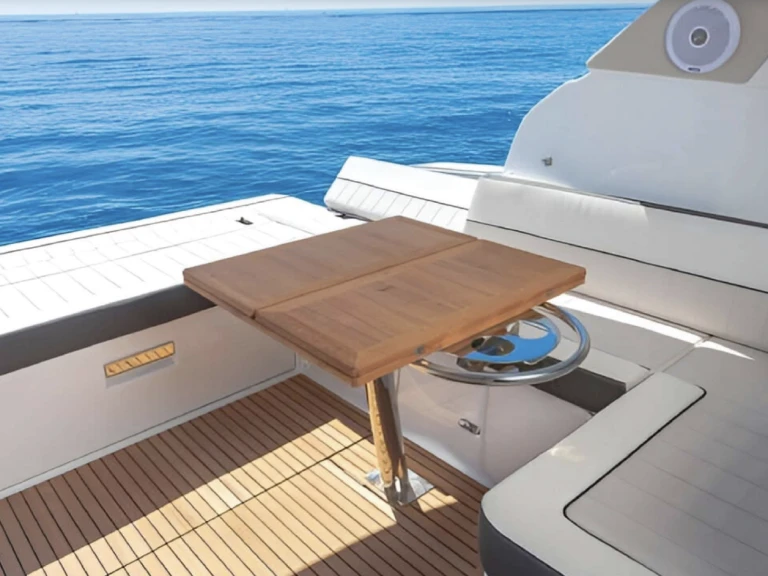 Louer Bateau à moteur avec ou sans skipper Jeanneau à Cannes