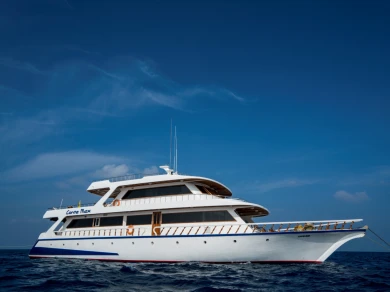 Hire Luxury Yacht with or without skipper  Hulhumale