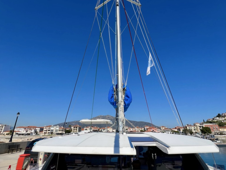 Louez un Leopard Leopard 45 à Parálio Ástros