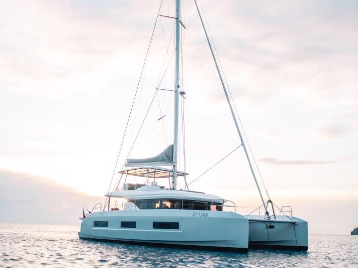 Location Catamaran à Olbia - Lagoon Lagoon 55