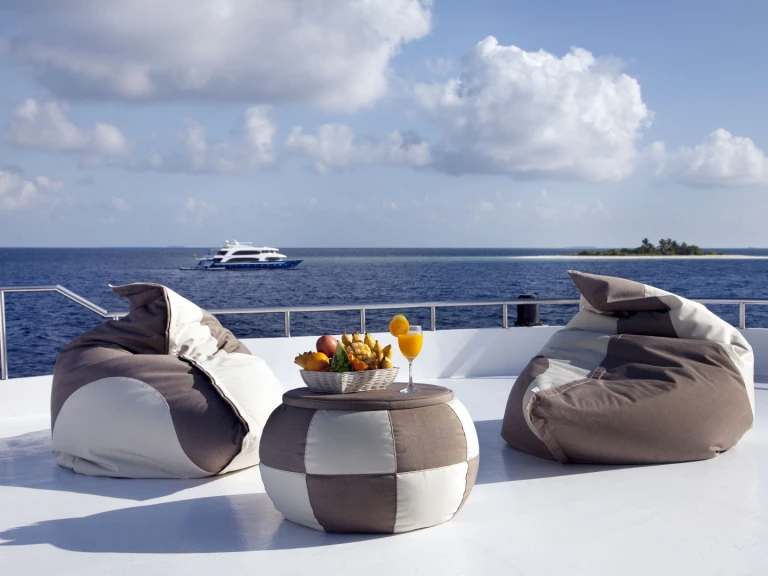 Louer Bateau à moteur avec ou sans skipper  à Hulhumale