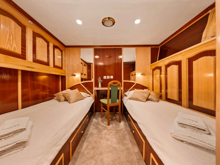  Motoryacht Korab a louer à Rijeka