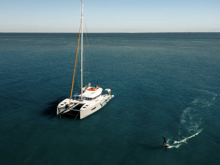 Location bateau Tal-Pietà pas cher Excess 14