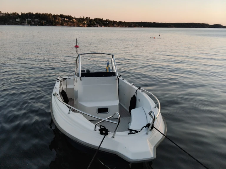 Location Bateau à moteur à Stockholm - Uttern S64 Exklusive 