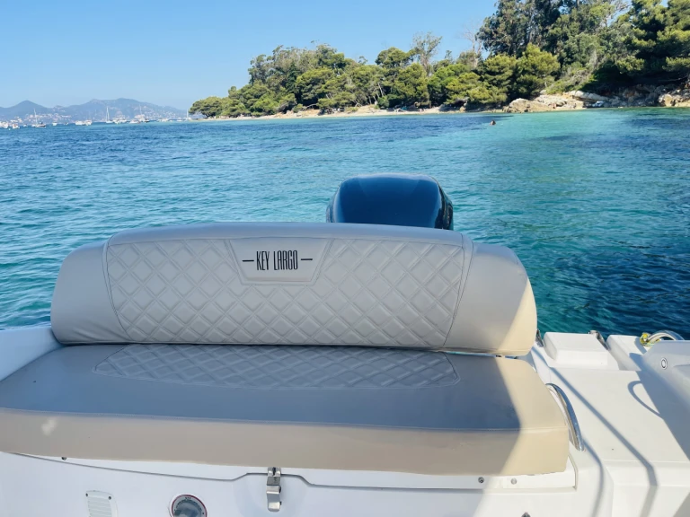 Location Bateau à moteur Sessa Marine avec permis