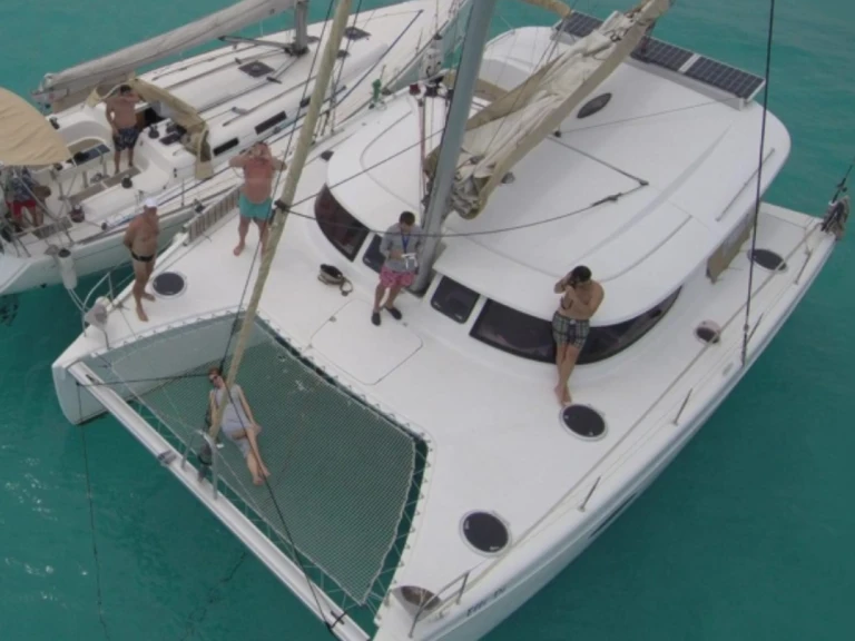 Catamaran à louer à Porto Montenegro au meilleur prix