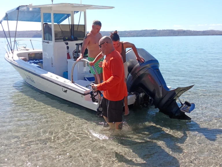 Louer Péniche avec ou sans skipper Custom Made à Guanacaste