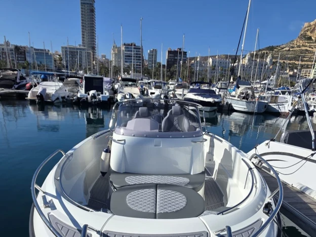 Location Bateau à moteur à Alicante - Grand Boats 2