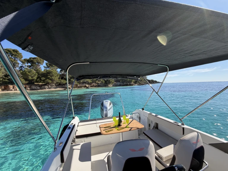 Location Bateau à moteur à Mandelieu-la-Napoule - Bénéteau Flyer 7.7 SUNdeck