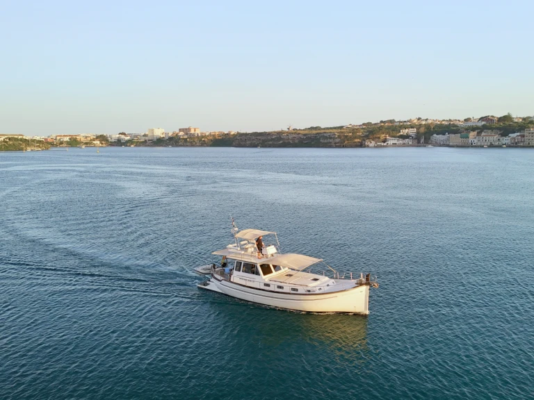 Location Bateau à moteur à Port Mahon - Menorquin-Yachts Menorquin Yachts 150 Fly