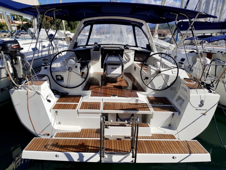 Location Voilier Bénéteau avec permis