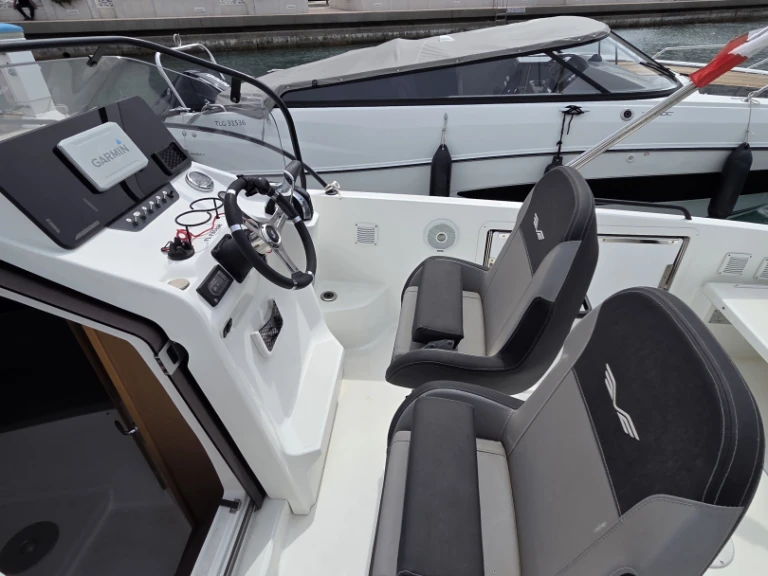 Location bateau Bénéteau Flyer 8 à Toulon sur Samboat