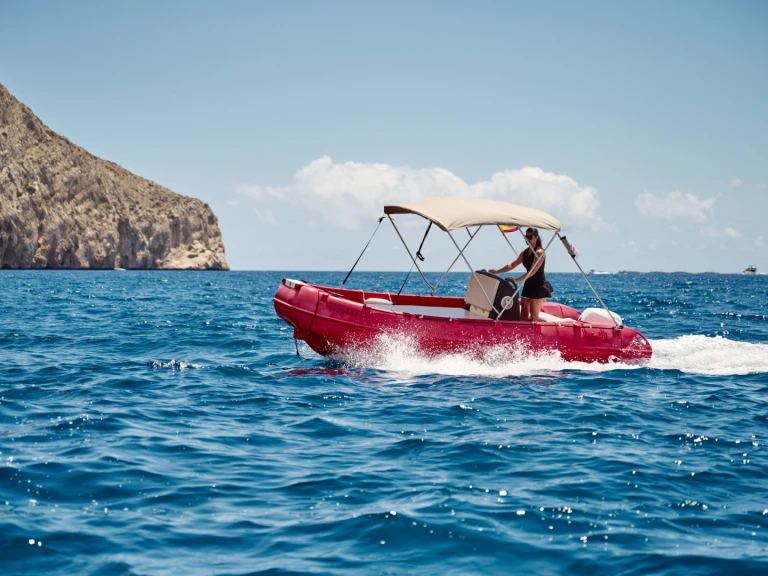 Location Bateau à moteur à Altea - Whaly Whaly 500