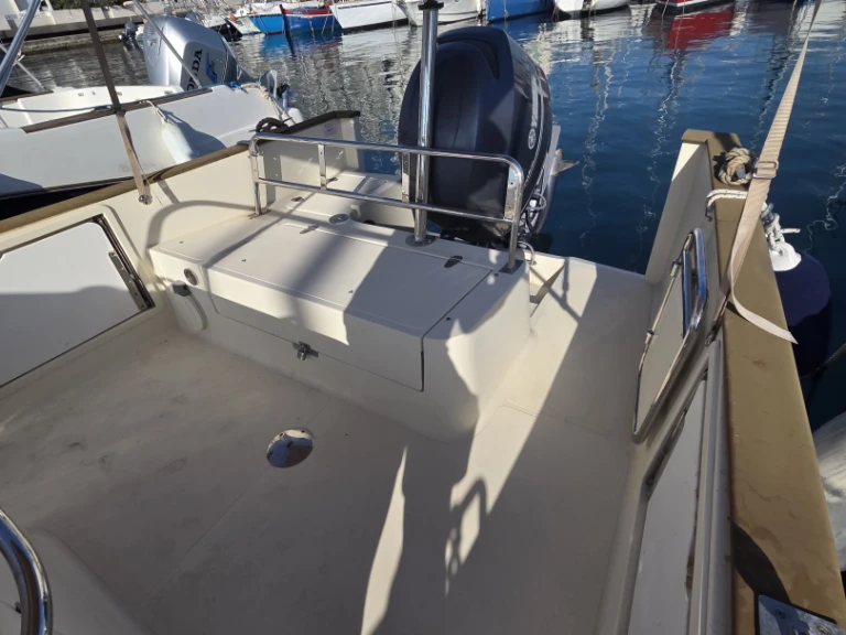 Location bateau Rhea Rhea à Toulon sur Samboat