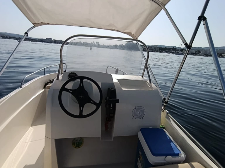 Location bateau Remus Remus 450 open à Sant Antoni de Portmany sur Samboat