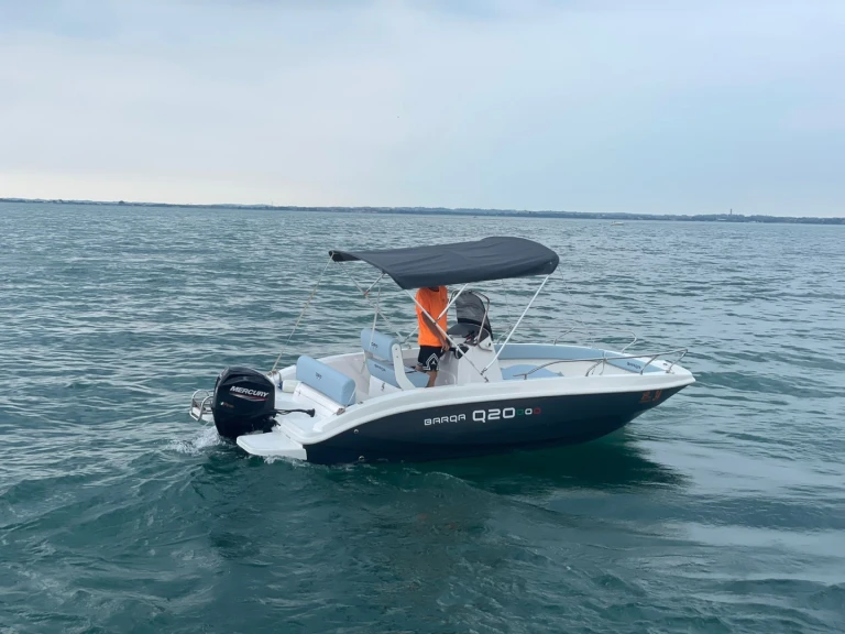 Location bateau Barqa Q20 à Moniga del Garda sur Samboat