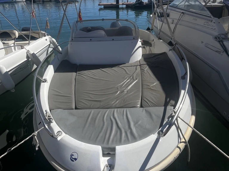 Zodiac Medline 2  a louer à Sitges
