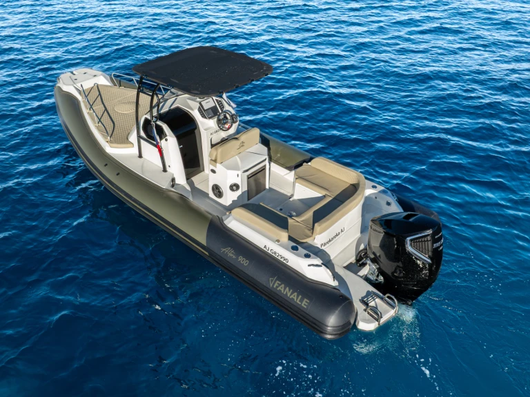 Location à Porto Pollo - Fanale marine  ALTORE 900 CABINE sur SamBoat