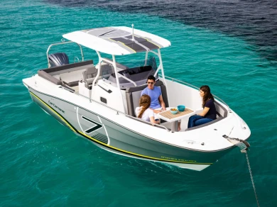 Motorboat rental in Rapallo - Jeanneau Cap Camarat 7.5 CC