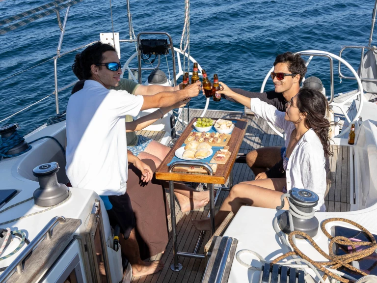 Louer Voilier avec ou sans skipper Bavaria à Sines