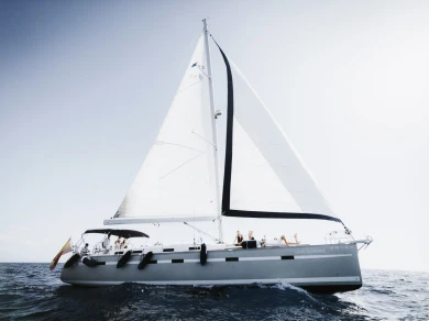 Bavaria Cruiser 55 da affittare a  Adeje