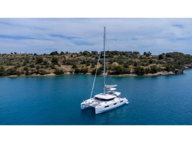 Louer Catamaran avec ou sans skipper Lagoon à Gouviá