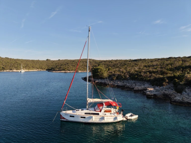 Location bateau Bénéteau Oceanis 35 à Split sur Samboat