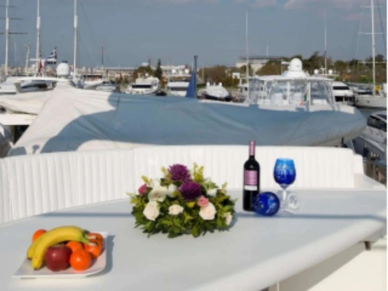 Louer Yacht avec ou sans skipper Falcon à Athènes