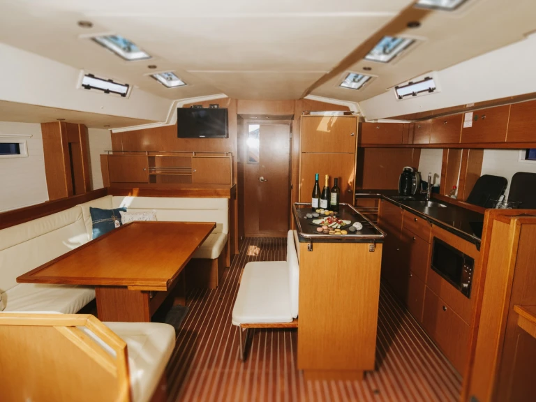 Louer Voilier avec ou sans skipper Bavaria à Adeje