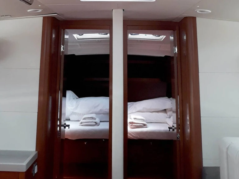 Location à Le Pirée - Bénéteau Oceanis 46.1 sur SamBoat