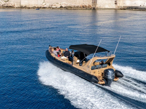 Aga Marine AGA Soul 750 a louer à Marina Frapa Dubrovnik