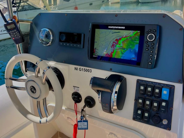 Louer Semi-rigide avec ou sans skipper Nuova Jolly à Saint-Jean-Cap-Ferrat