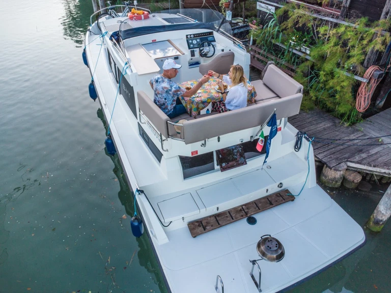 Location bateau Casale sul Sile pas cher Balt 37 Grand