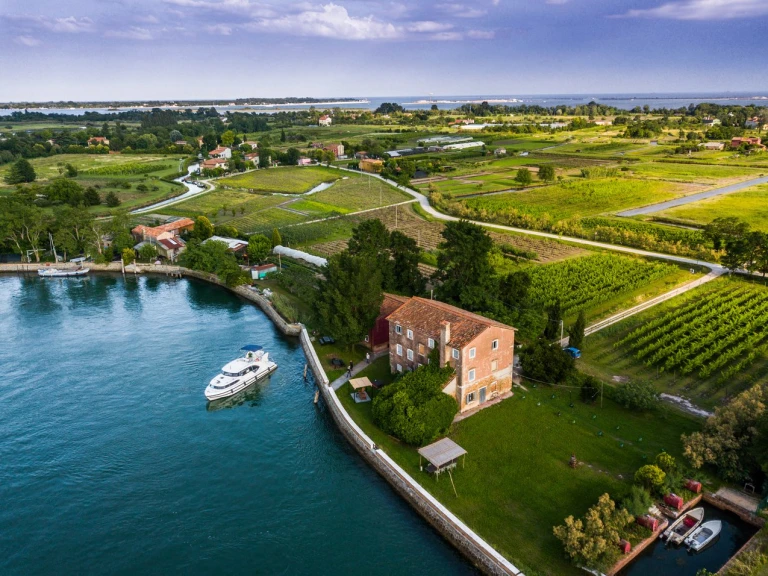 Yacht à louer à Casale sul Sile au meilleur prix