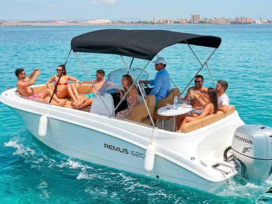 Yacht charter Torrevieja - Remus 620 on SamBoat