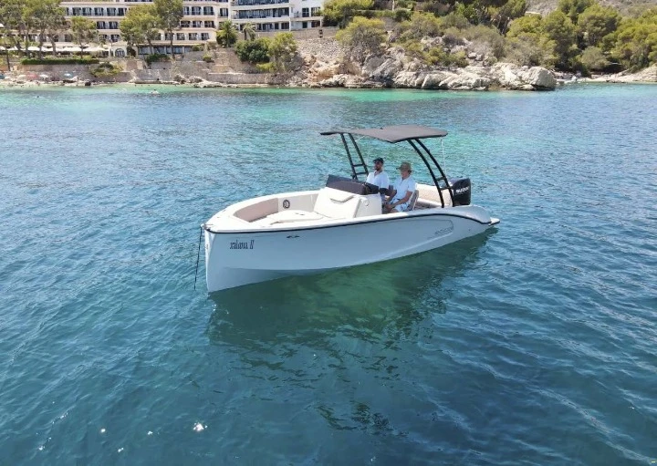 Louer Bateau à moteur avec ou sans skipper Promotor à Palma de Majorque