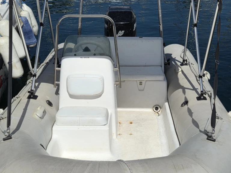 Zodiac International a louer à Toulon