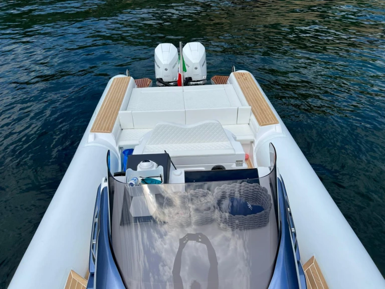 Louez un Italiamarine Salina 33 à Naples