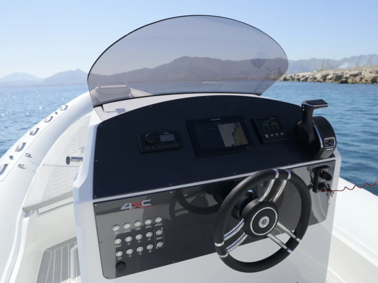 Location bateau Saint-Florent pas cher HA 8.5