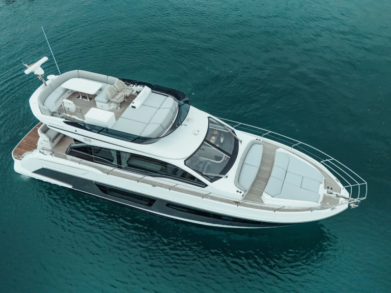 Location bateau Azimut Azimut 53 Fly à Palma de Majorque sur Samboat