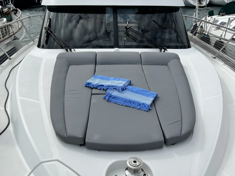 Louez un Bénéteau Antares 36 Millenium à Argeles