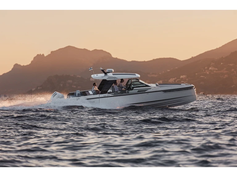 Location bateau Saxdor Saxdor 320 GTO[G] à Sitges sur Samboat