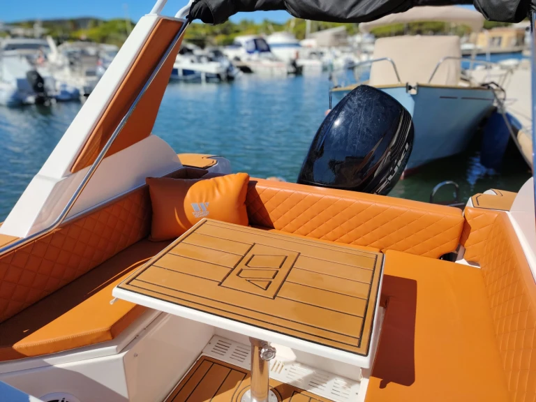 Louez un Tiger TL 850 à Saint-Raphaël