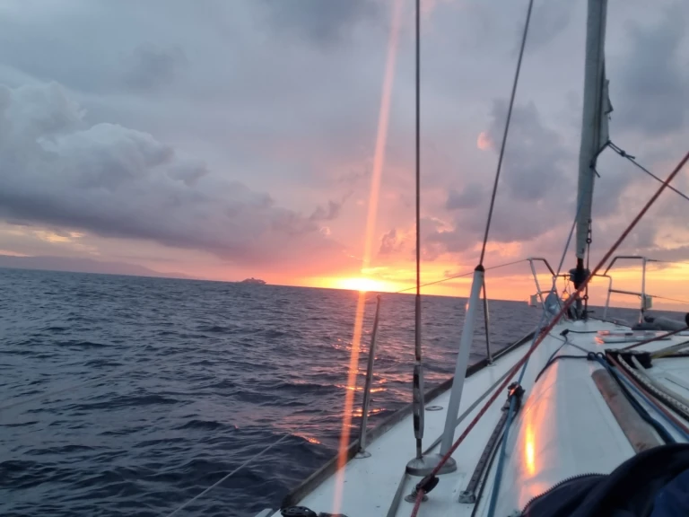 Louer Voilier avec ou sans skipper Bénéteau à Barcelone