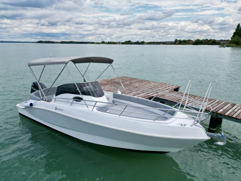 Location bateau Sirmione pas cher Eden 26 Open