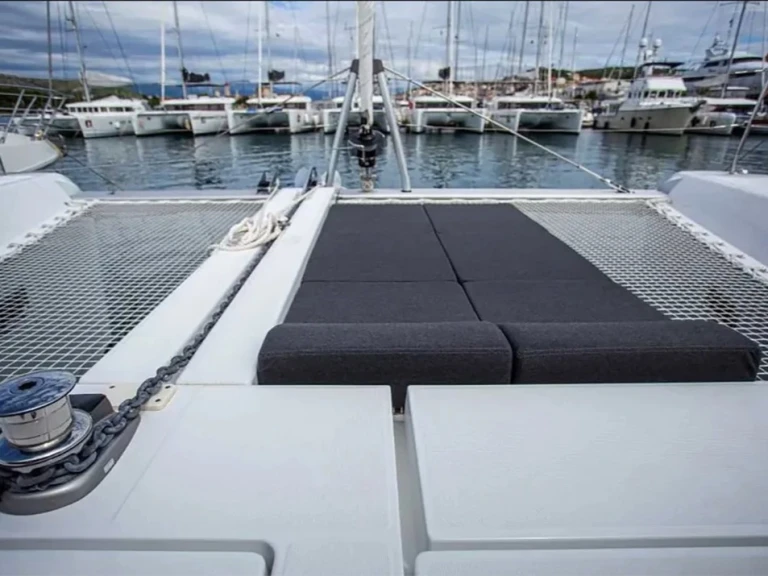 Louer Catamaran avec ou sans skipper Lagoon à Pescara