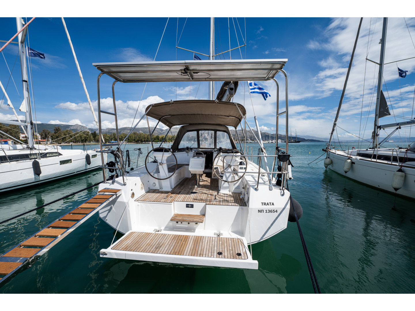 Bavaria C38 eco solar sailboat charter in Néa Péramos, Greece
