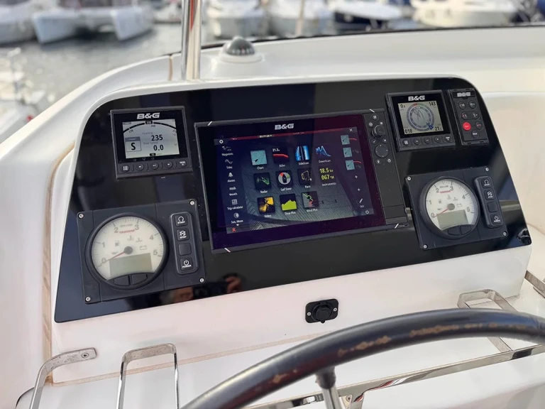 Location bateau Pescara pas cher Lagoon 42